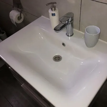 Gradac דירה