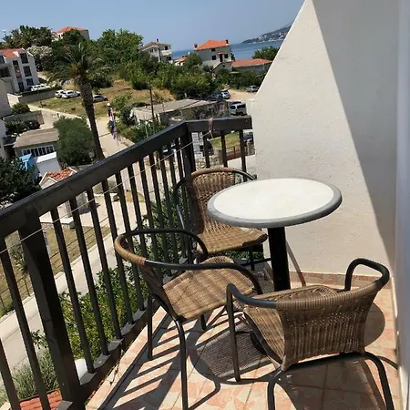Gradac גראדאץ