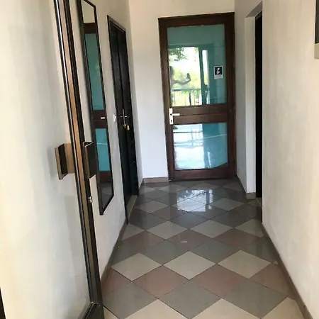 דירה Gradac גראדאץ